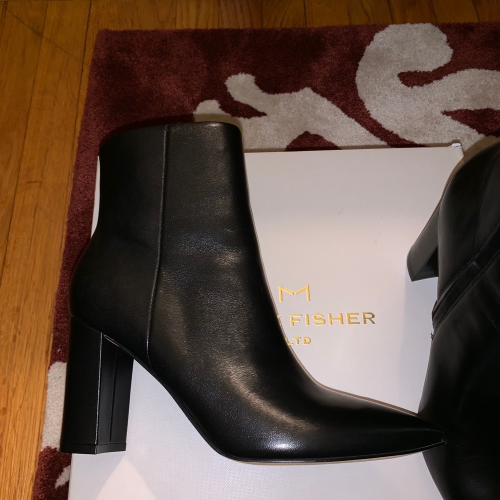 Marc Fisher LTD. Ulani Pointy Toe Bootie - Picture 3 of 5